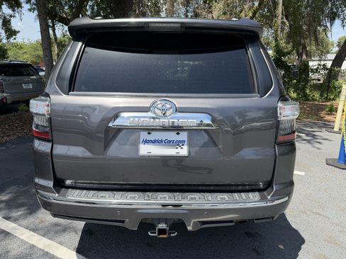 Used 2018 Toyota 4Runner Limited RWD image 8