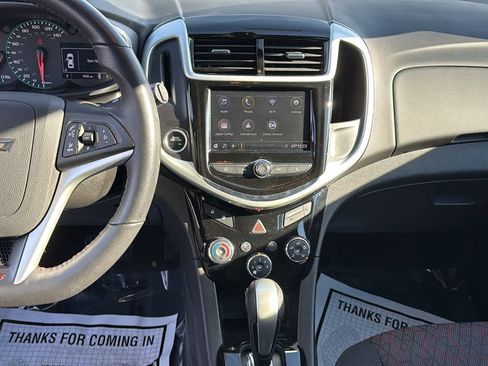 Used 2020 Chevrolet Sonic LT w/ Convenience Package image 19