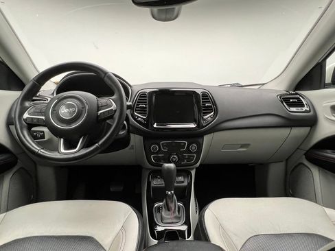 Used 2019 Jeep Compass Limited w/ Safety & Security Group FWD image 11