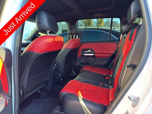 Certified 2022 Mercedes-Benz GLB 35 AMG 4MATIC image 7