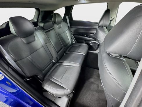 Certified 2022 Hyundai Tucson Limited FWD image 29