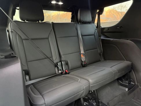 Used 2021 GMC Yukon Denali w/ Denali Premium Package image 57