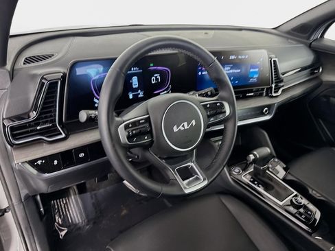 Certified 2025 Kia Sportage X-Line AWD/4WD image 9