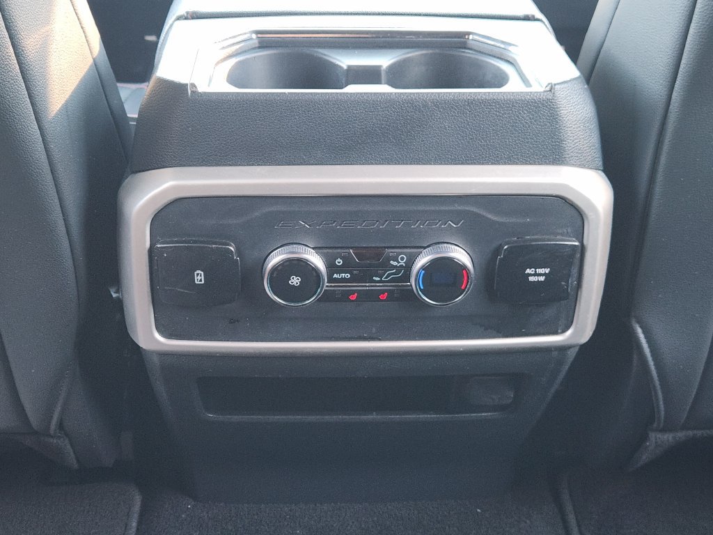 Used 2024 Ford Expedition Limited RWD image 29