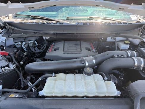 Used 2024 Ford F150 Raptor AWD/4WD image 33