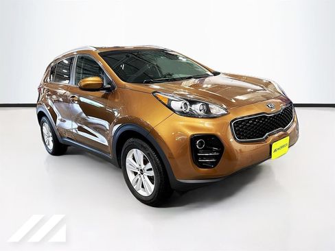 Used 2017 Kia Sportage LX w/ LX Popular Package AWD/4WD image 3