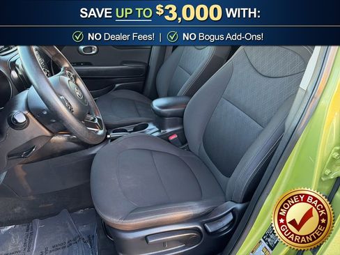 Used 2019 Kia Soul image 14