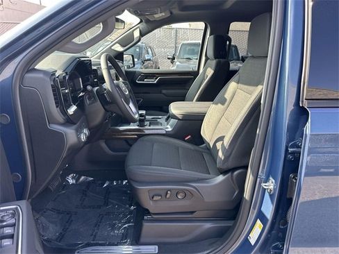 New 2026 GMC Sierra 1500 Elevation w/ LPO, Elevation Black Package image 21