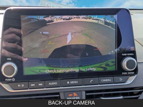 New 2025 Nissan Altima 2.5 SR image 18