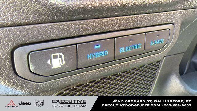 Used 2024 Jeep Wrangler Unlimited AWD/4WD image 21