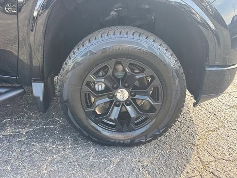 Used 2019 GMC Sierra 1500 AT4 w/ Off Road Performance Package AWD/4WD image 10
