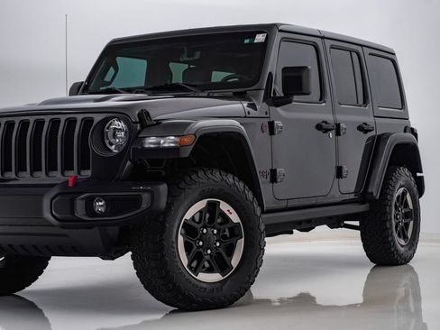 Used 2018 Jeep Wrangler Unlimited Rubicon AWD/4WD image 2