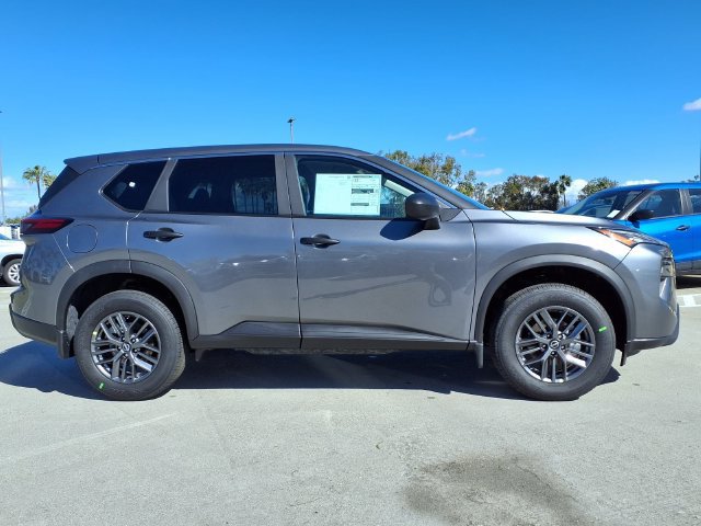 New 2026 Nissan Rogue S FWD image 4