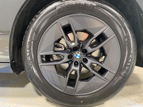 Used 2026 BMW iX xDrive45 w/ Executive Package image 26