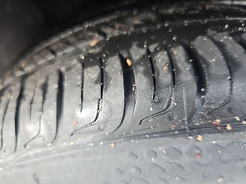 Used 2024 Kia Forte LXS image 10