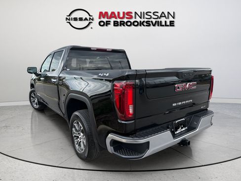 Used 2026 GMC Sierra 1500 SLT AWD/4WD image 6
