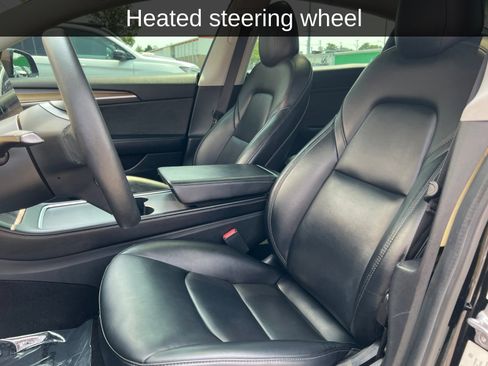 Used 2021 Tesla Model 3 Standard Range Plus RWD image 3