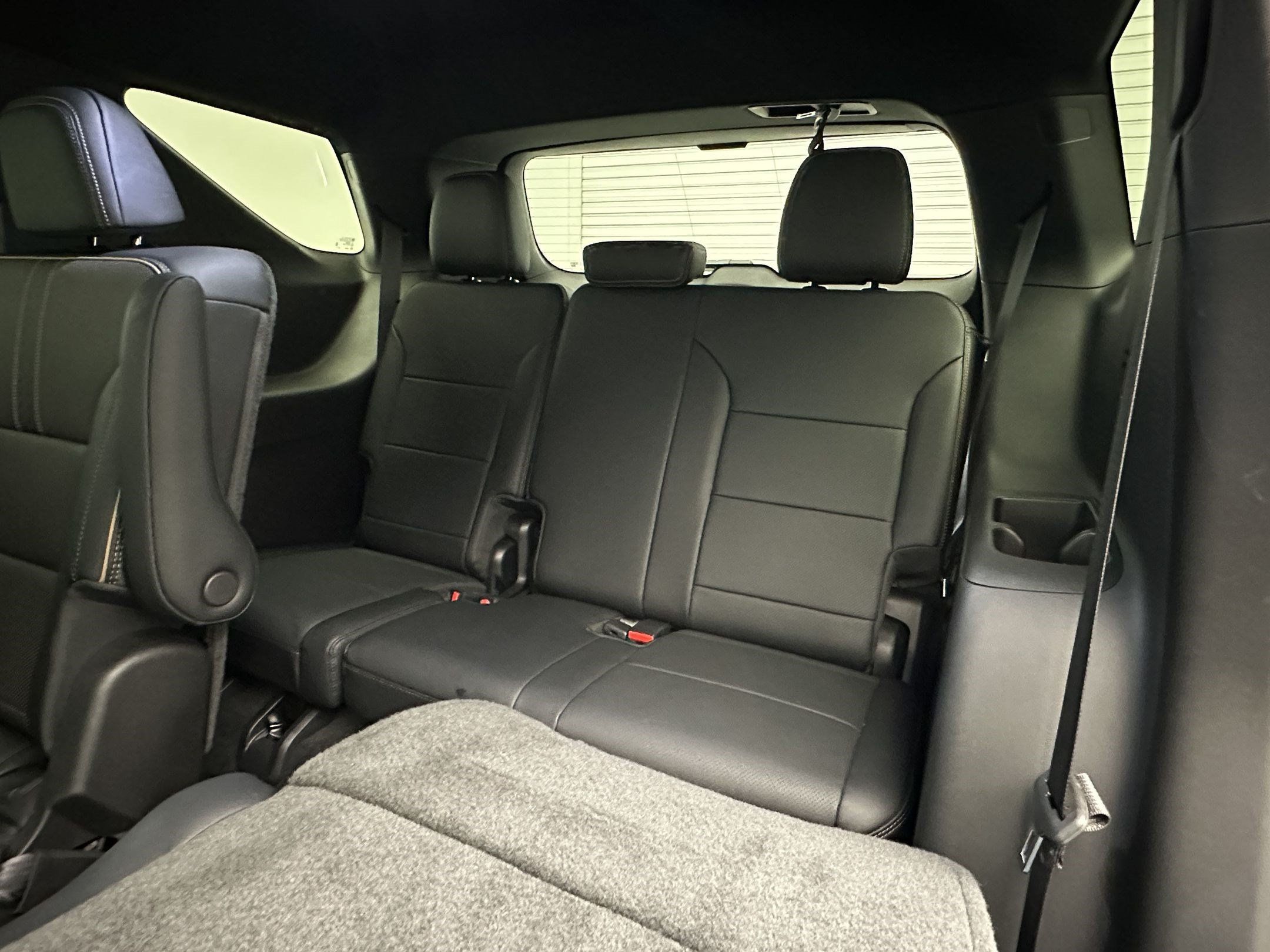 Certified 2026 Chevrolet Traverse High Country w/ LPO, Floor Liner Package AWD/4WD image 33