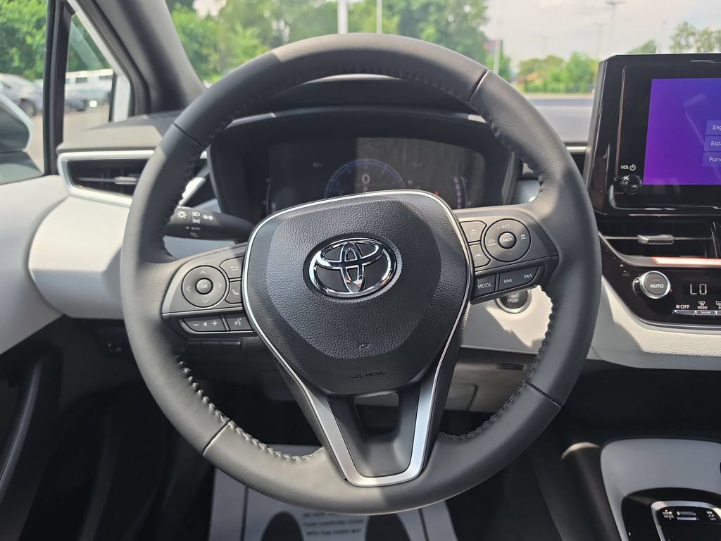 Used 2026 Toyota Corolla SE FWD image 20