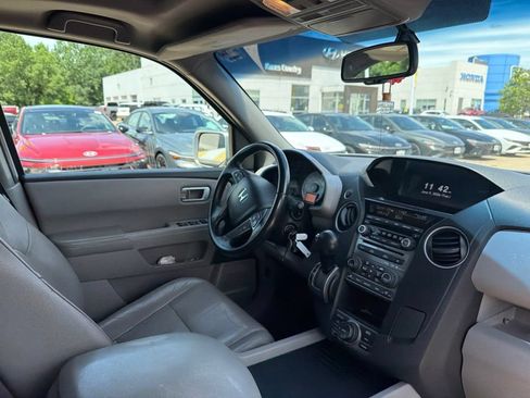Used 2012 Honda Pilot Touring image 12