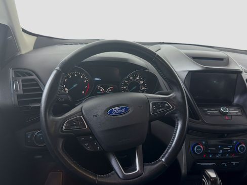 Used 2018 Ford Escape SEL w/ Ford Safe & Smart Package AWD/4WD image 17