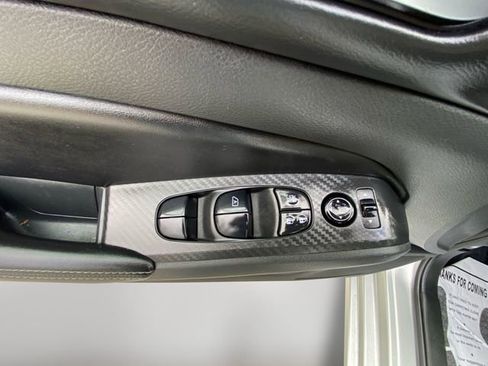 Used 2024 Nissan Altima 2.5 SV image 17