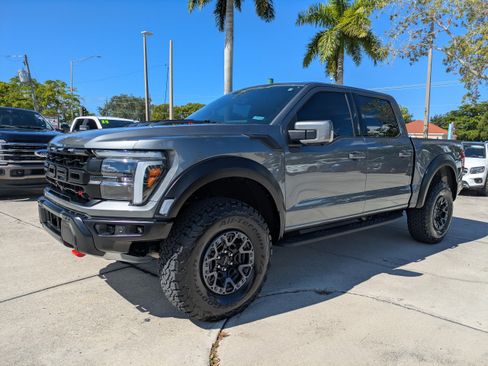 Certified 2025 Ford F150 Raptor w/ Equipment Group 803A Raptor R AWD/4WD image 20