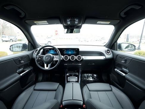 Certified 2023 Mercedes-Benz EQB 300 4MATIC image 21