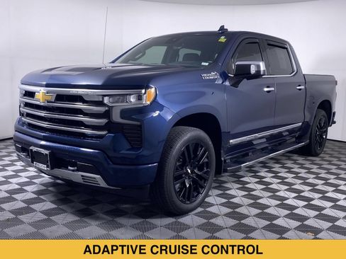 Certified 2023 Chevrolet Silverado 1500 High Country w/ Technology Package AWD/4WD image 17