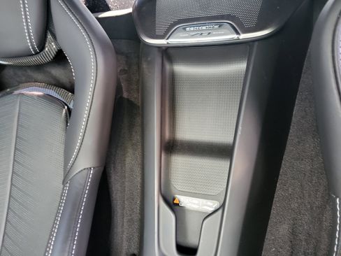 Used 2023 Chevrolet Corvette Stingray Premium Cpe w/ Z51 Performance Package RWD image 15