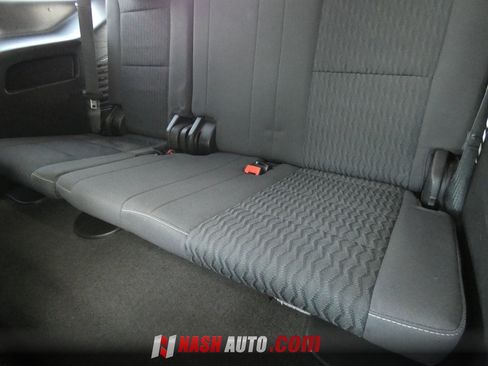 Used 2018 GMC Yukon SLE w/ Convenience Package AWD/4WD image 46