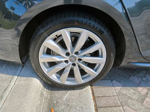 Used 2018 Audi A4 2.0T Ultra Premium w/ Convenience Package image 43