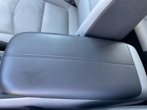 Used 2024 GMC Terrain SLE w/ Driver Convenience Package FWD image 41