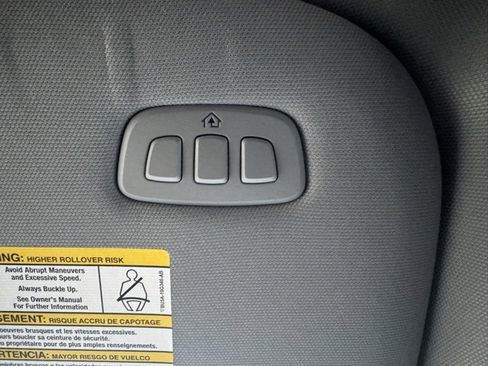 Used 2023 Ford F150 Lariat w/ Equipment Group 502A High image 30