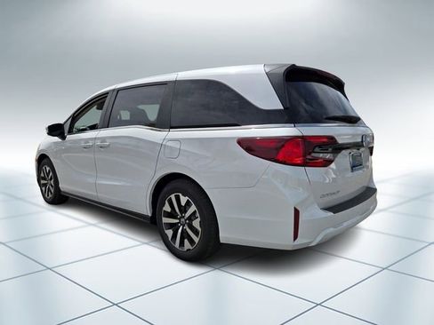 New 2026 Honda Odyssey EX-L image 3