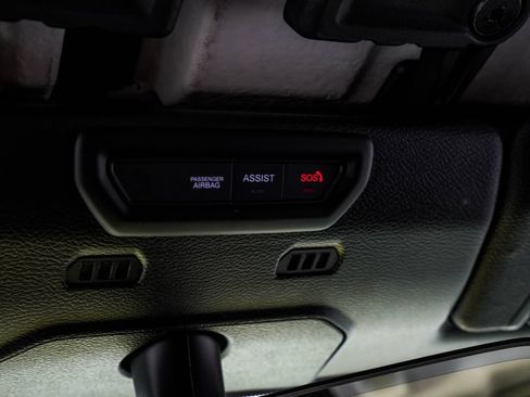 Used 2022 Jeep Wrangler Unlimited Sahara w/ Cold Weather Group AWD/4WD image 40