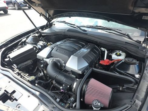 Used 2010 Chevrolet Camaro SS RWD image 28