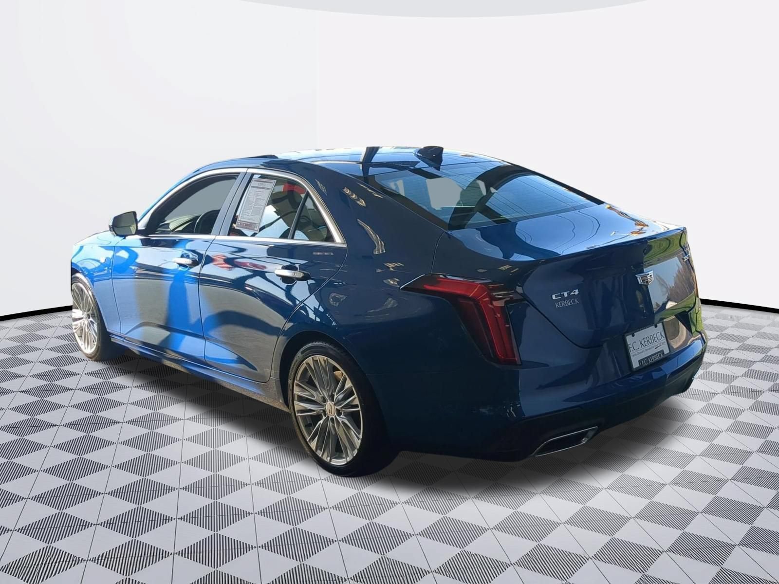 Certified 2022 Cadillac CT4 Premium Luxury RWD image 4