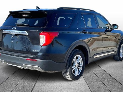 Used 2023 Ford Explorer XLT w/ Equipment Group 202A image 10