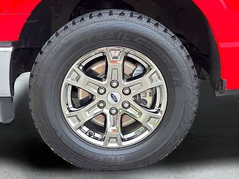 Used 2021 Ford F150 4x4 SuperCrew image 9