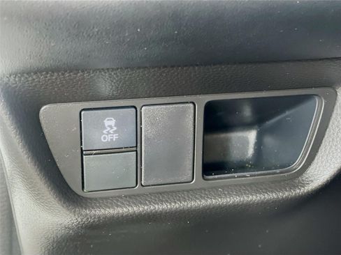 Used 2023 Honda HR-V LX image 13