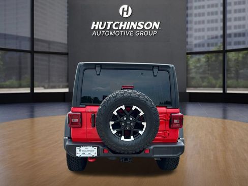 Used 2024 Jeep Wrangler Unlimited Rubicon w/ Technology Group AWD/4WD image 6