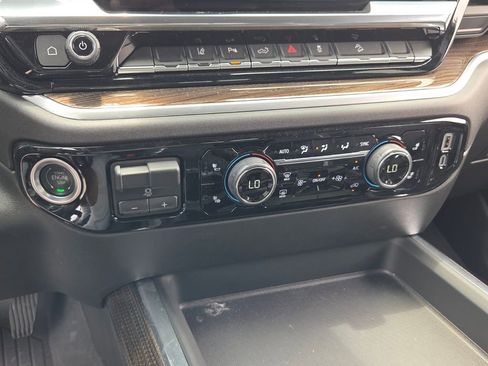 Used 2025 Chevrolet Silverado 2500 LT w/ All Star Edition AWD/4WD image 19