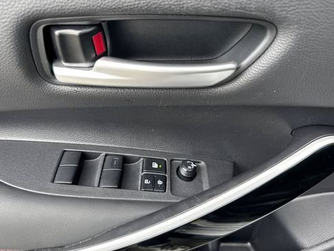 Used 2024 Toyota Corolla XSE FWD image 11