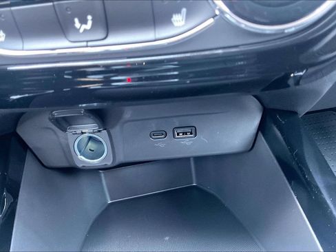 New 2026 Chevrolet Trax LT w/ Driver Confidence Package FWD image 22