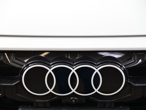 New 2026 Audi Q3 quattro 2.0T image 18