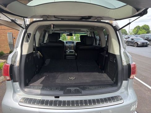 Used 2014 INFINITI QX80 4WD w/ Theater Package image 17