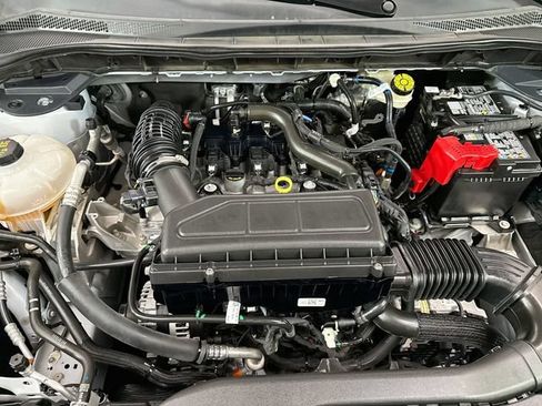 Certified 2025 Ford Escape ST-Line FWD image 29