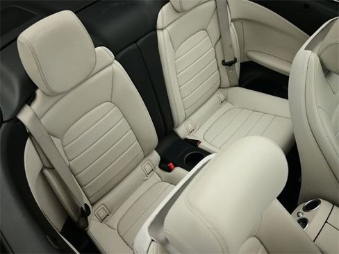Used 2018 Mercedes-Benz C 300 Cabriolet image 23