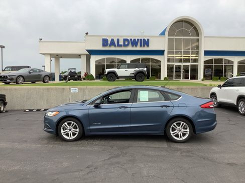 Used 2018 Ford Fusion S FWD image 4